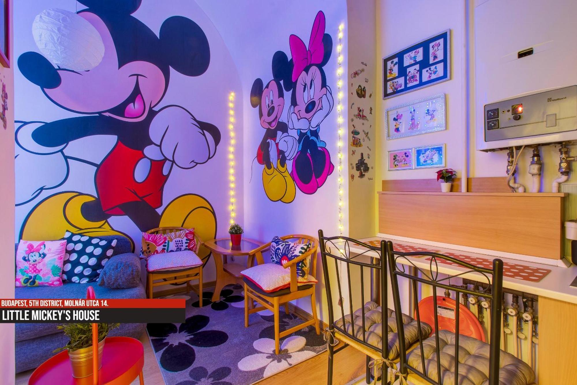 Little Americas Main Street Apartments 布达佩斯 外观 照片